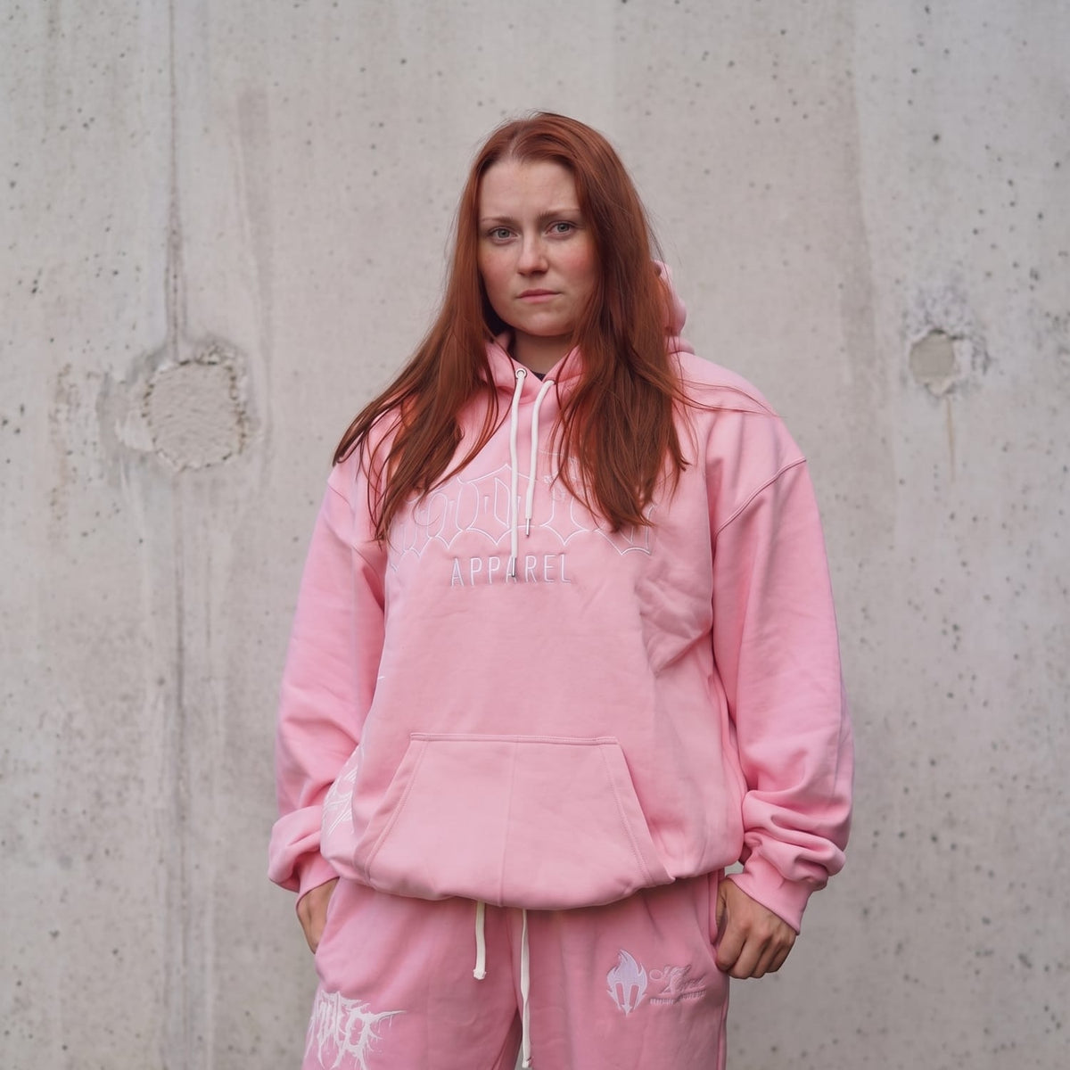 MOFO Jogger Candy Pink — full body